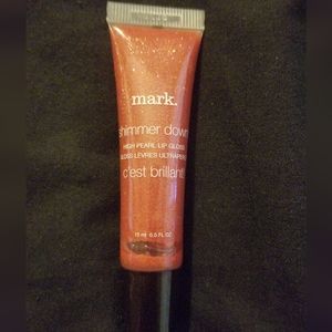 Mark Shimmer down lipgloss
